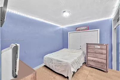 331 NE 176th St, North Miami Beach, FL 33162 - Photo 19