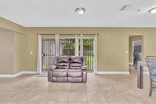 331 NE 176th St, North Miami Beach, FL 33162 - Photo 3