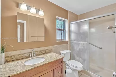 331 NE 176th St, North Miami Beach, FL 33162 - Photo 17