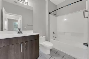 4040 NW 11th St, Lauderhill, FL 33313 - Photo 33