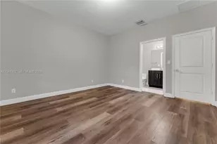 4040 NW 11th St, Lauderhill, FL 33313 - Photo 17