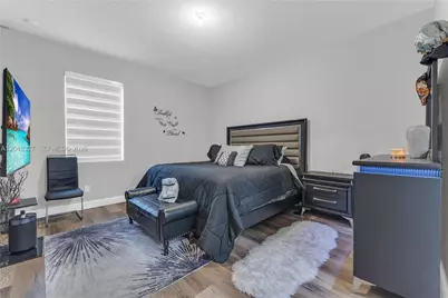 4040 NW 11th St, Lauderhill, FL 33313 - Photo 9