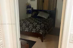 3976 NE 13th Dr, Homestead, FL 33033 - Photo 9