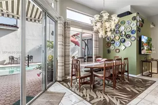 1221 E Bel Aire Dr E, Pembroke Pines, FL 33027 - Photo 11