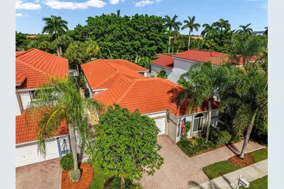 1221 E Bel Aire Dr E, Pembroke Pines, FL 33027 - Photo 55
