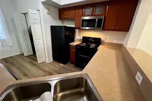 771 SW 148th Ave, Sunrise, FL 33325 - Photo 9