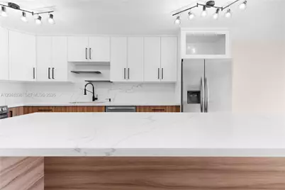 8752 SW 12th St #201, Miami, FL 33174 - Photo 7