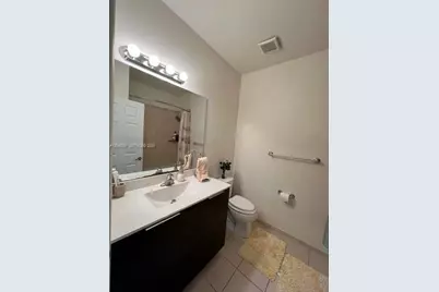 9336 W 34th Ct, Hialeah, FL 33018 - Photo 17
