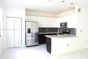 9336 W 34th Ct, Hialeah, FL 33018 - Photo 9