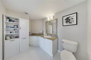 19501 W Country Club Dr, Aventura, FL 33180 - Photo 13