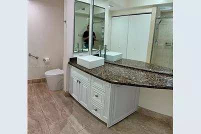 20281 E Country Club Dr #2104, Aventura, FL 33180 - Photo 33