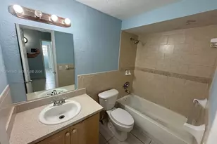 1350 W 53rd St, Hialeah, FL 33012 - Photo 17