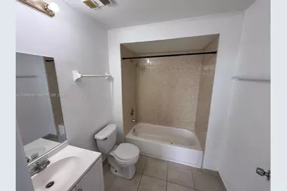 7400 W 20th Ave #420, Hialeah, FL 33016 - Photo 9