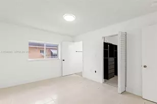 6823 W 36th Ave, Hialeah, FL 33018 - Photo 19