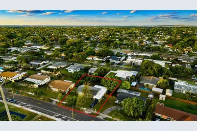 10020 Bahia Dr, Cutler Bay, FL 33189 - Photo 7