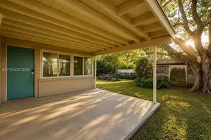 10020 Bahia Dr, Cutler Bay, FL 33189 - Photo 45