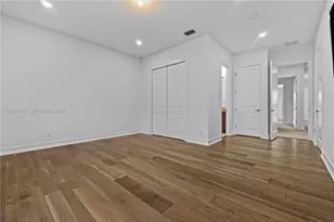 5301 S Sterling Ranch Cir, Davie, FL 33314 - Photo 15