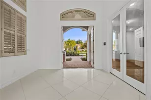 5301 S Sterling Ranch Cir, Davie, FL 33314 - Photo 9