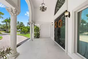 2770 NE 23rd Pl, Pompano Beach, FL 33062 - Photo 9