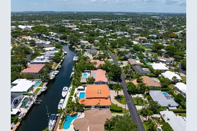 2770 NE 23rd Pl, Pompano Beach, FL 33062 - Photo 9
