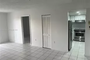 4715 NW 7th St, Miami, FL 33126 - Photo 7