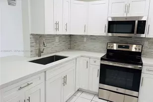 5705 W 20th Ave, Hialeah, FL 33012 - Photo 5
