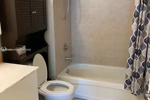275 NE 18th St, Miami, FL 33132 - Photo 5