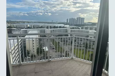 18041 Biscayne Blvd #1203, Aventura, FL 33160 - Photo 13