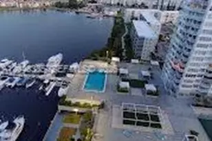 18041 Biscayne Blvd, Aventura, FL 33160 - Photo 1