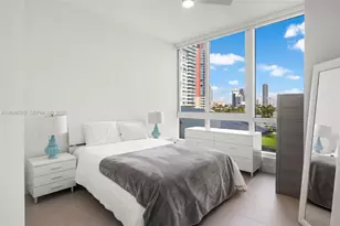 100 S Pointe Dr, Miami Beach, FL 33139 - Photo 13