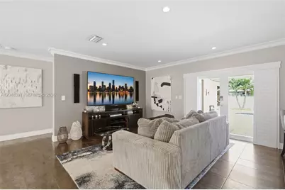 621 NW 74th Ave, Plantation, FL 33317 - Photo 27