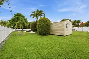 621 NW 74th Ave, Plantation, FL 33317 - Photo 55
