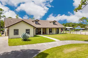 11448 N 59th St N, West Palm Beach, FL 33411 - Photo 1