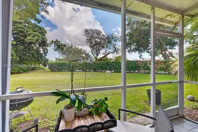 7102 Woodmont Way, Tamarac, FL 33321 - Photo 23