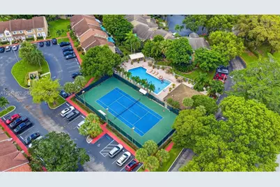 7102 Woodmont Way, Tamarac, FL 33321 - Photo 35