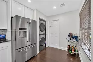 7102 Woodmont Way, Tamarac, FL 33321 - Photo 5