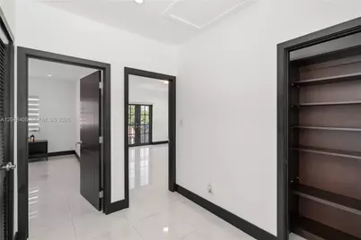 519 Alhambra Cir, Coral Gables, FL 33134 - Photo 53
