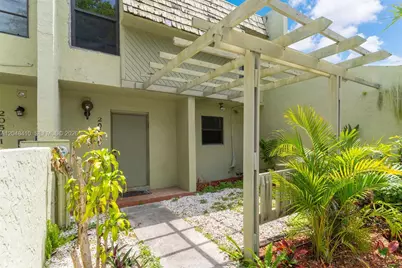 20509 NW 15 Ave #5-2, Miami Gardens, FL 33169 - Photo 3