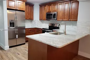 104 SW 9th St, Miami, FL 33130 - Photo 3