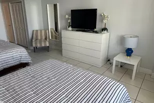 5601 Collins Ave, Miami Beach, FL 33140 - Photo 29