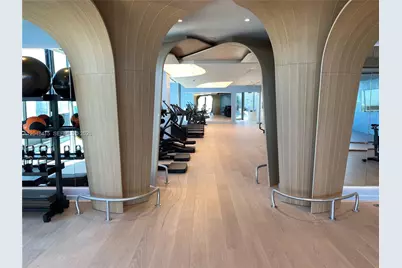 1000 Brickell Plaza #1914, Miami, FL 33131 - Photo 37