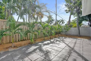 3033 NE 20th Terrace, Fort Lauderdale, FL 33306 - Photo 17
