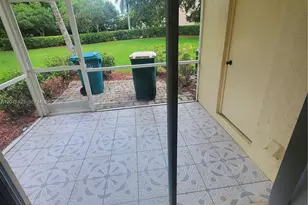 7858 Dixie Beach Cir, Tamarac, FL 33321 - Photo 9
