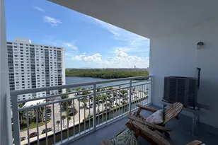 400 Kings Point Dr, Sunny Isles Beach, FL 33160 - Photo 1