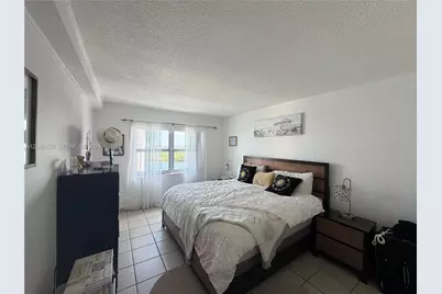 400 Kings Point Dr #1522, Sunny Isles Beach, FL 33160 - Photo 5