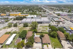 751 NW 70th St, Miami, FL 33150 - Photo 27