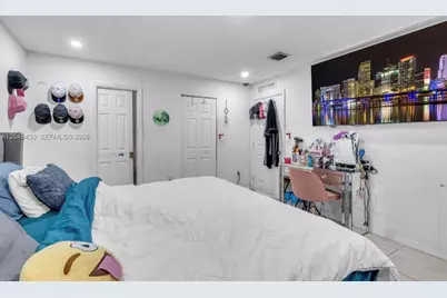 751 NW 70th St, Miami, FL 33150 - Photo 15