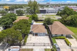 751 NW 70th St, Miami, FL 33150 - Photo 25