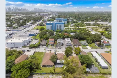 751 NW 70th St, Miami, FL 33150 - Photo 29