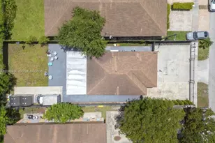 751 NW 70th St, Miami, FL 33150 - Photo 33
